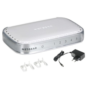 Switch 5 porte 1000Base-T RJ45 schermate led integrati sulle porte - alimentatore esterno - Platinum case - Versione Multilingua